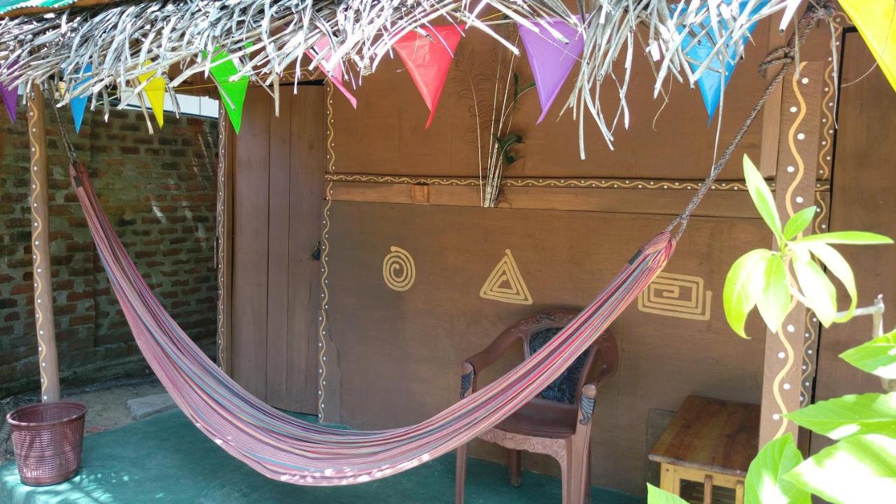 Beach Hut Arugam Kudah Eksteriør bilde